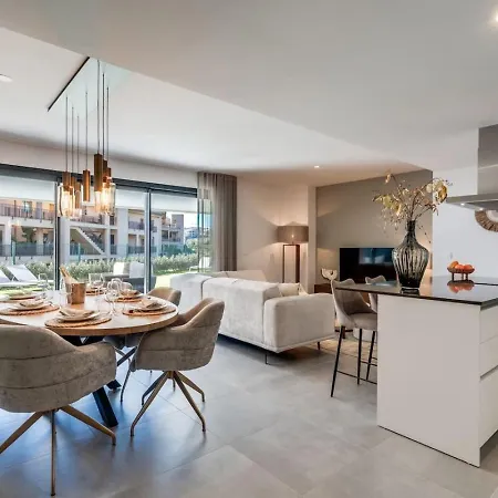 Luxe 6-persoons Met Grote Tuin In Oasis 325 * Estepona