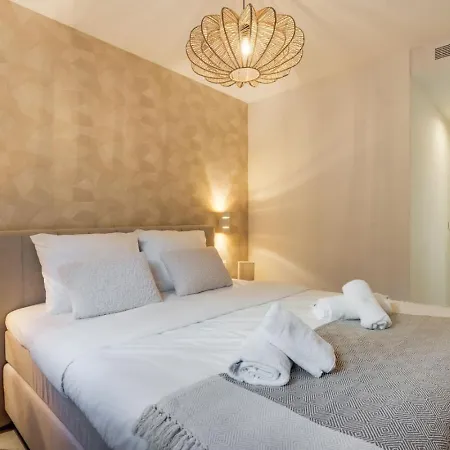Luxe 6-persoons Met Grote Tuin In Oasis 325 Apartment *