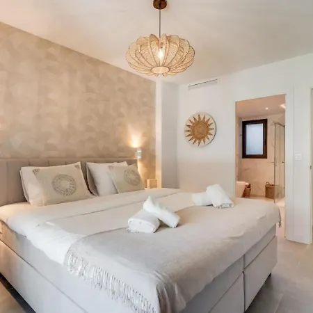 Luxe 6-persoons Met Grote Tuin In Oasis 325