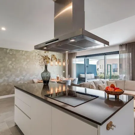 Luxe 6-persoons Met Grote Tuin In Oasis 325 *